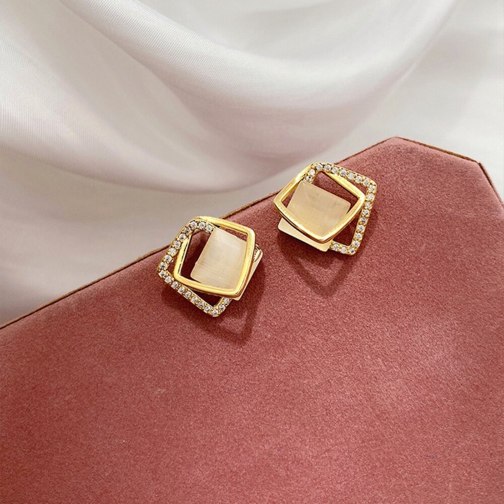 Women’s Layered Square Cat’s Eye Stone Earrings Rhinestone Silver Needle